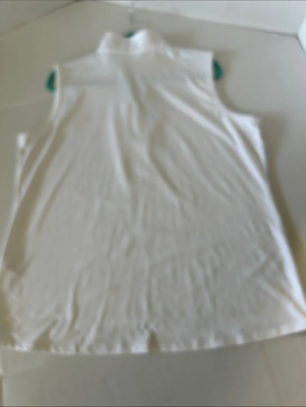ZENERGY GOLF BY CHICOS SKORT AND TOP LIGHTWEIGHT KNIT FABRIC GREEN & YELLOW SZ X